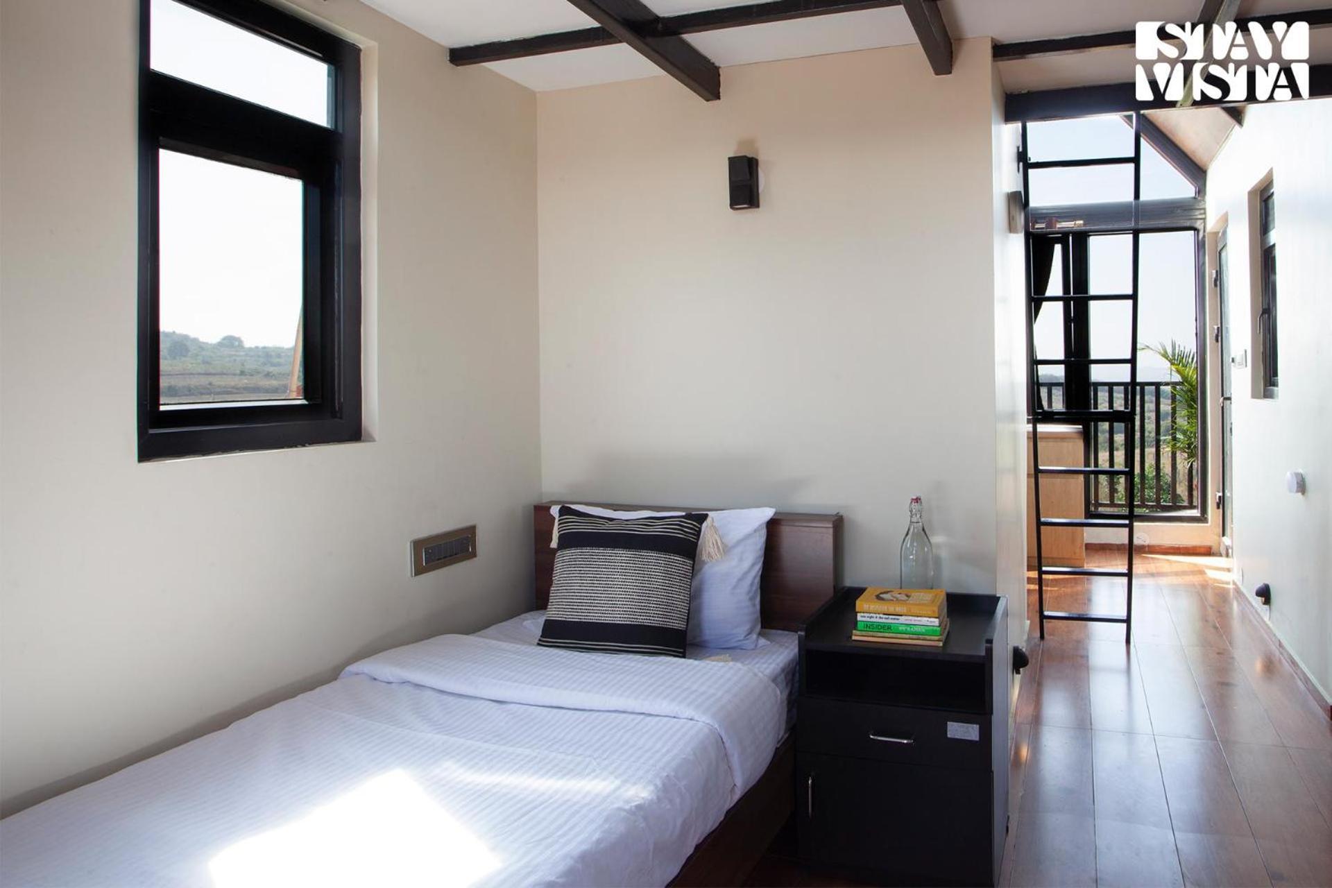 Stayvista At Hillside Harmony Pvt Pool & Free Breakfast Bangalore Exterior photo